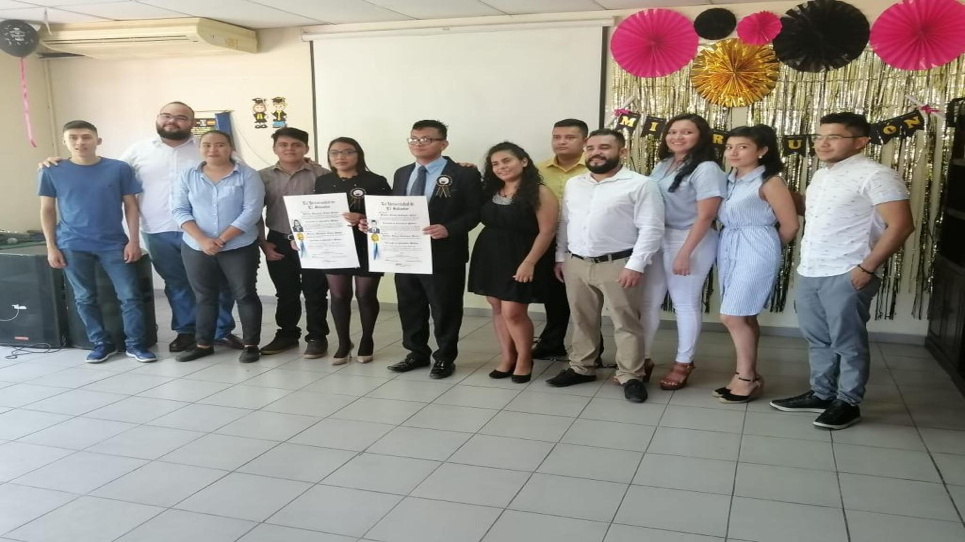 Bladimir Rodríguez y Maricela Flores